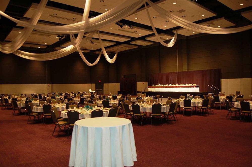Hilton Fort Wayne At The Grand Wayne Convention Center (Adults Only) Business billede