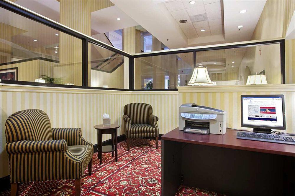 Hilton Fort Wayne At The Grand Wayne Convention Center (Adults Only) Business billede