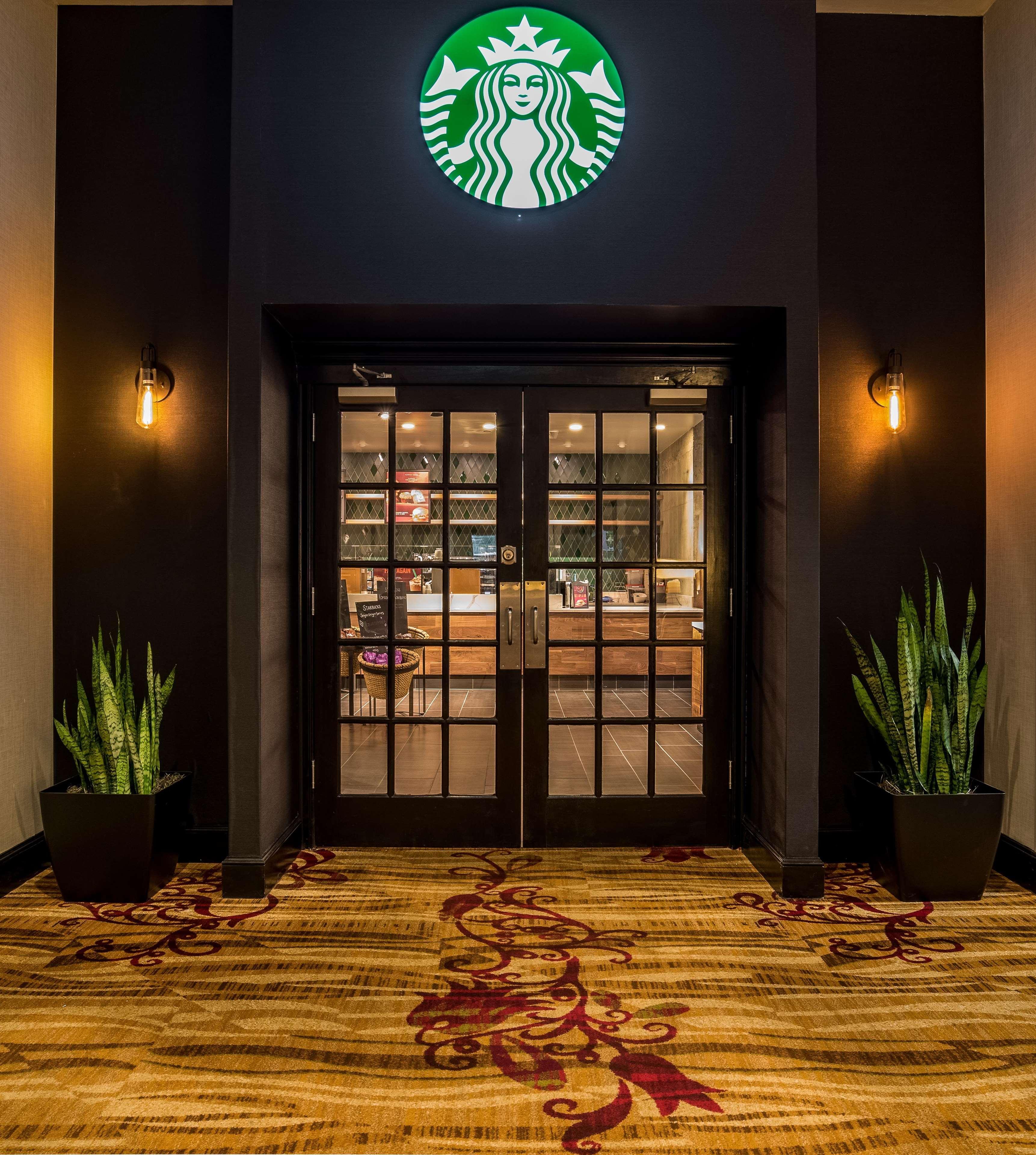 Hilton Fort Wayne At The Grand Wayne Convention Center (Adults Only) Eksteriør billede