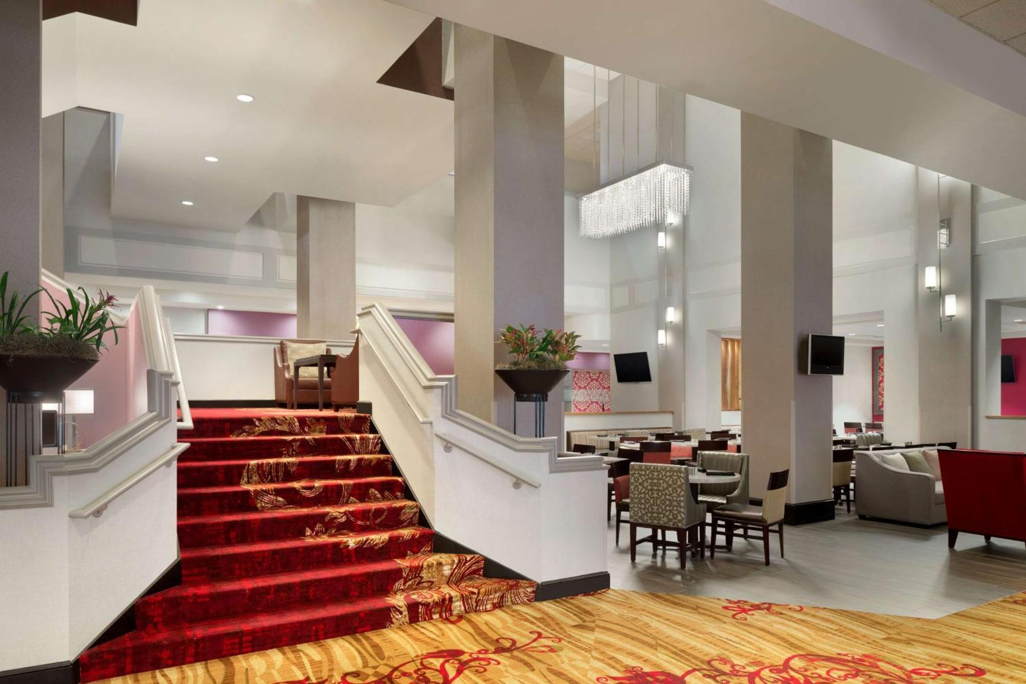 Hilton Fort Wayne At The Grand Wayne Convention Center (Adults Only) Eksteriør billede