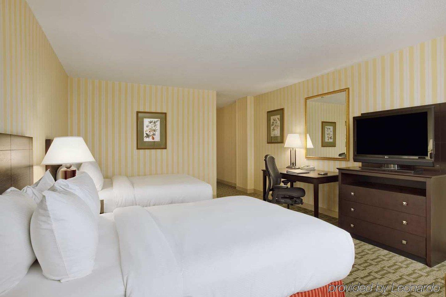 Hilton Fort Wayne At The Grand Wayne Convention Center (Adults Only) Værelse billede